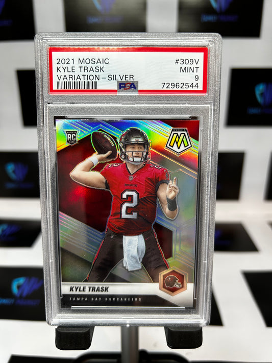 2021 Mosaic Variation Silver Kyle Trask #309V PSA 9